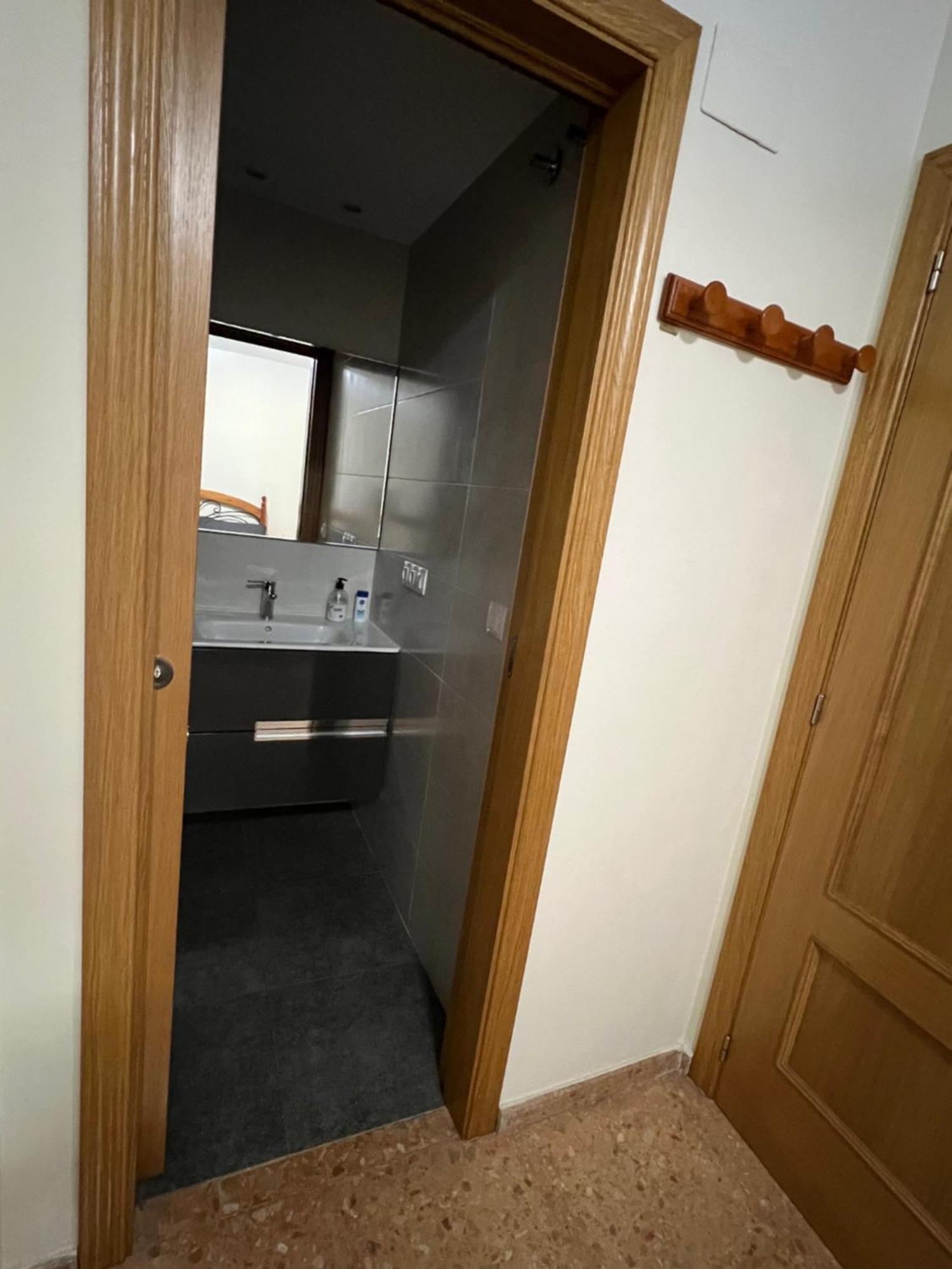 Habitacion Doble Con Bano Privado Apartamento Valência Exterior foto
