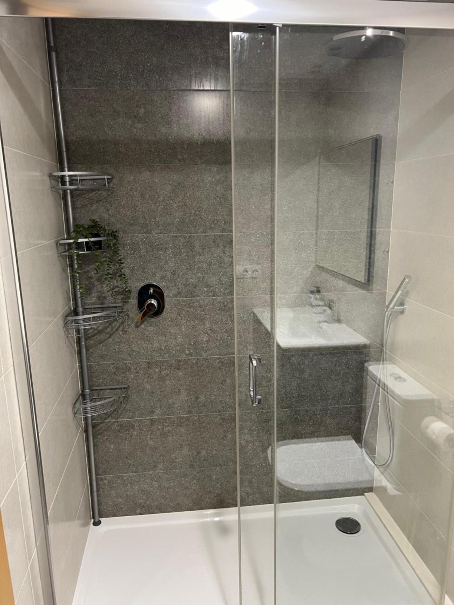 Habitacion Doble Con Bano Privado Apartamento Valência Exterior foto